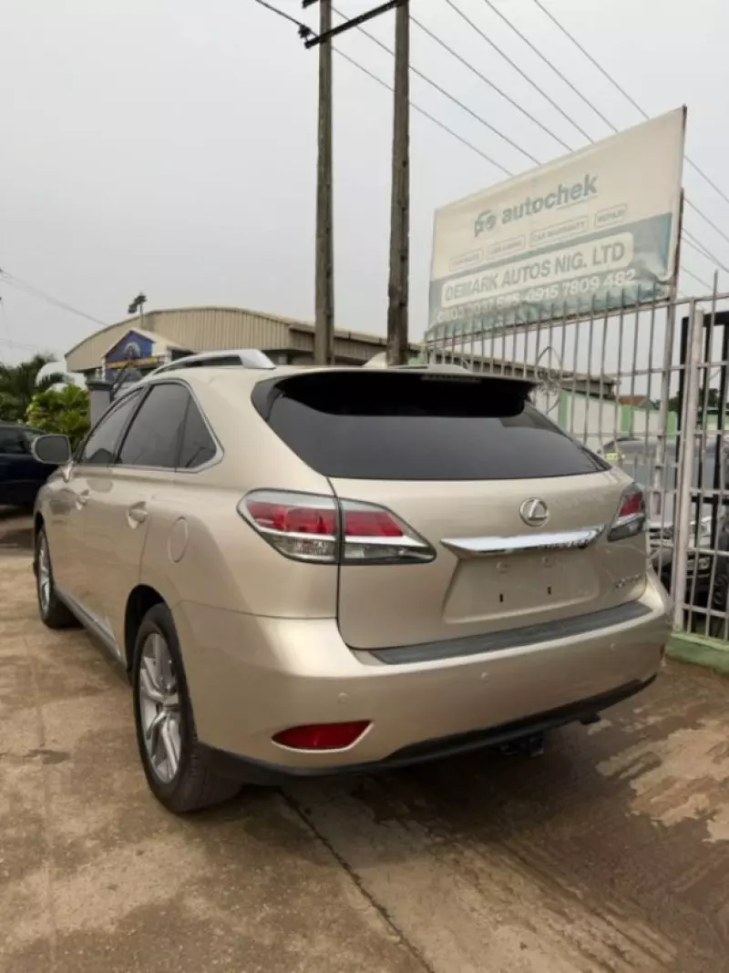 Lexus RX   - 2015