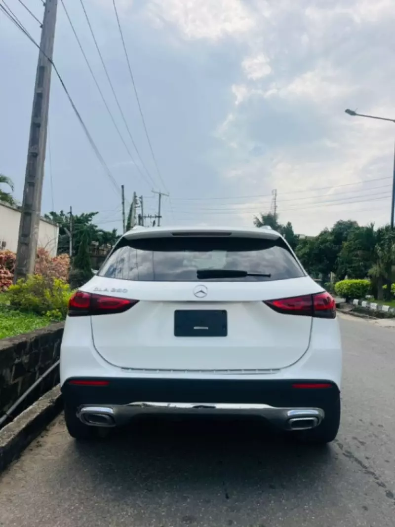 Mercedes-Benz GLA 250