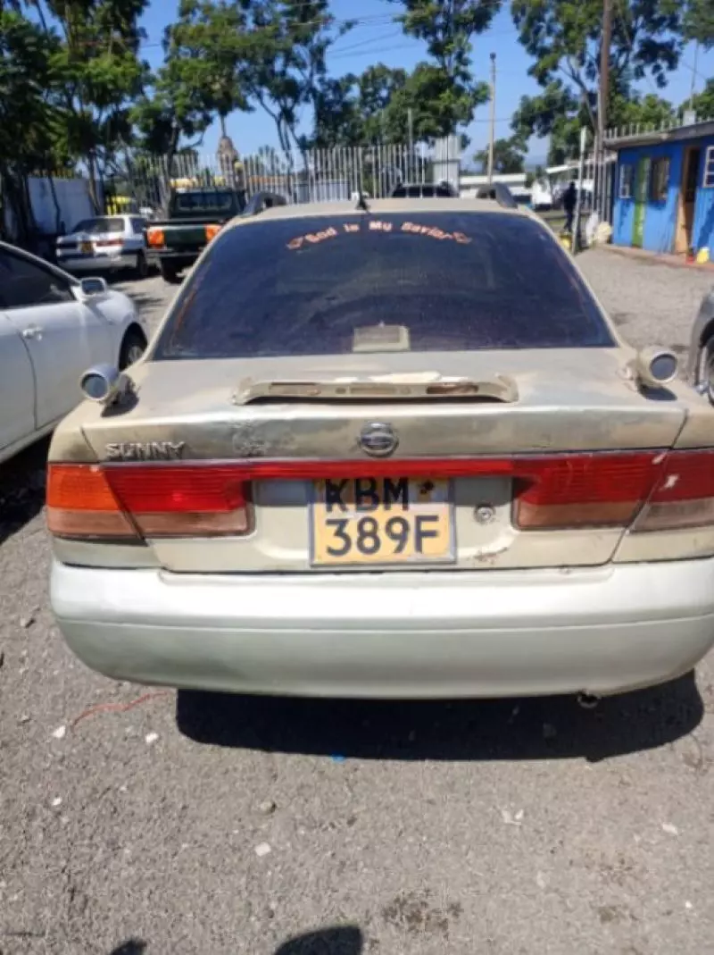 Nissan Sunny   - 1997