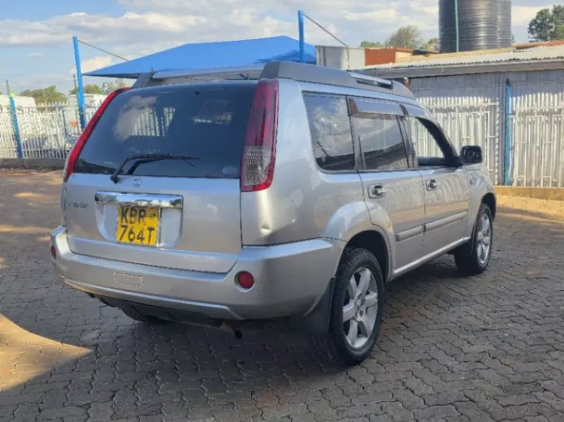 Nissan X-TRAIL   - 2006