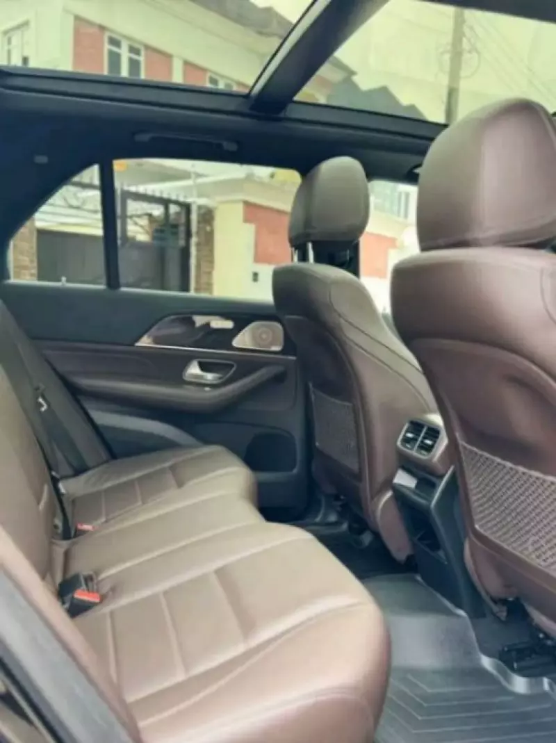 Mercedes-Benz GLE-Class