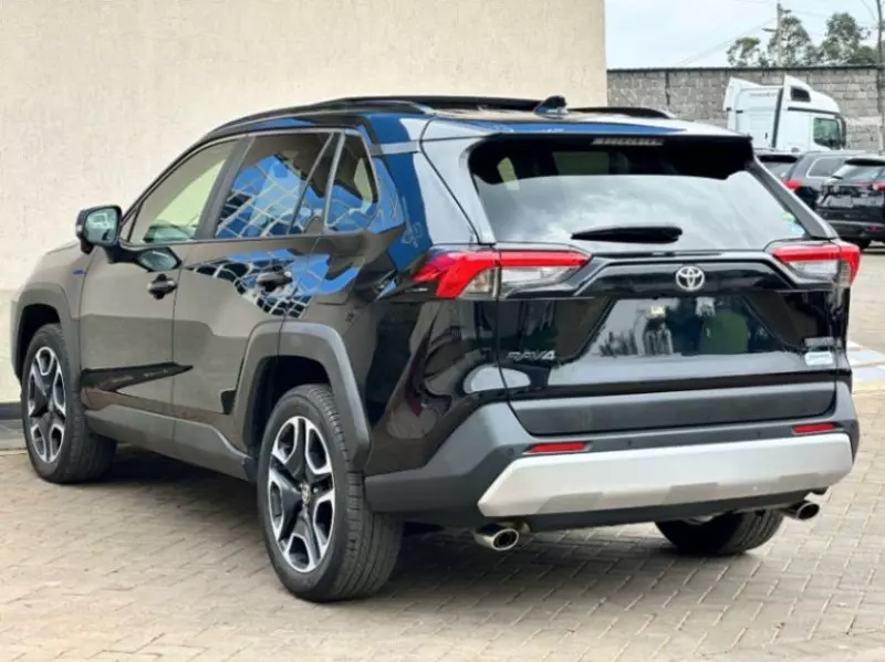 Toyota RAV 4   - 2020
