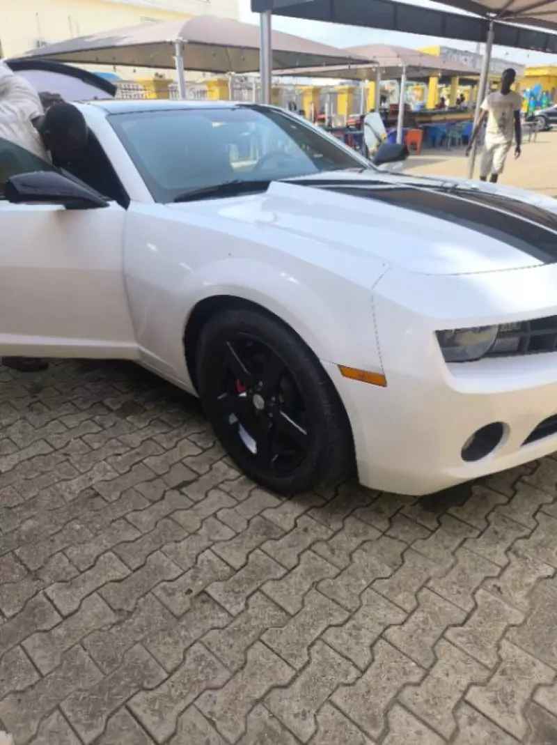 Chevrolet Camaro   - 2013