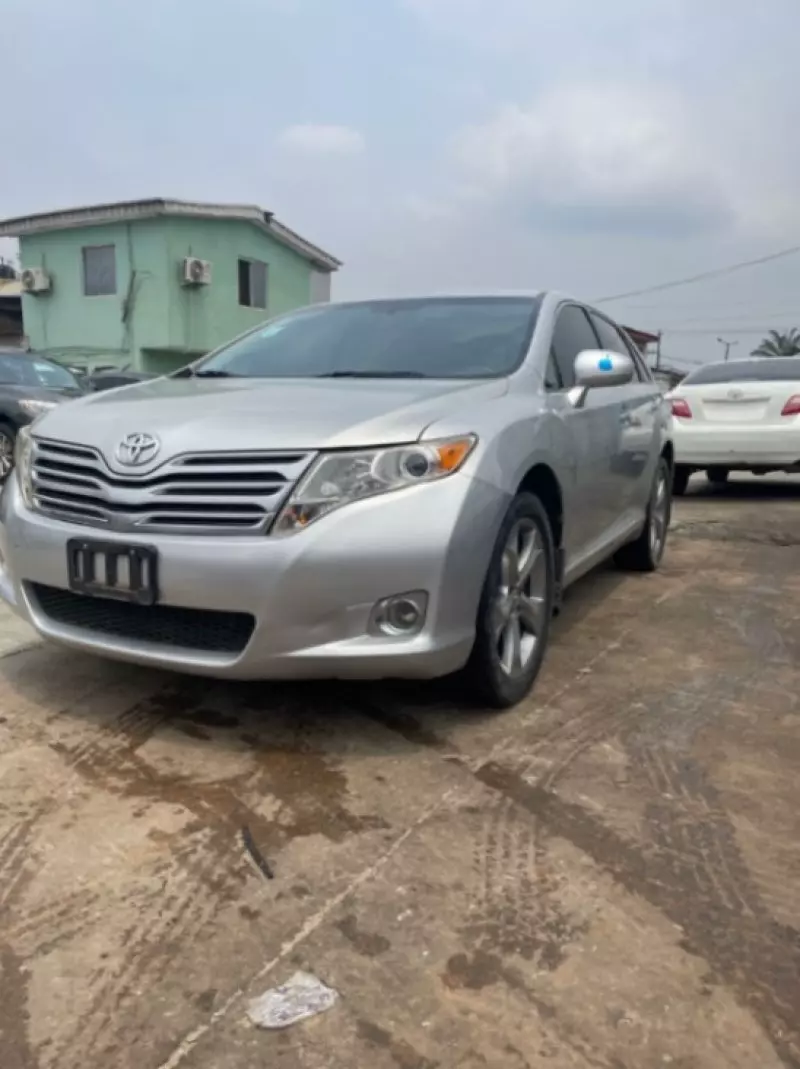 Toyota Venza   - 2009