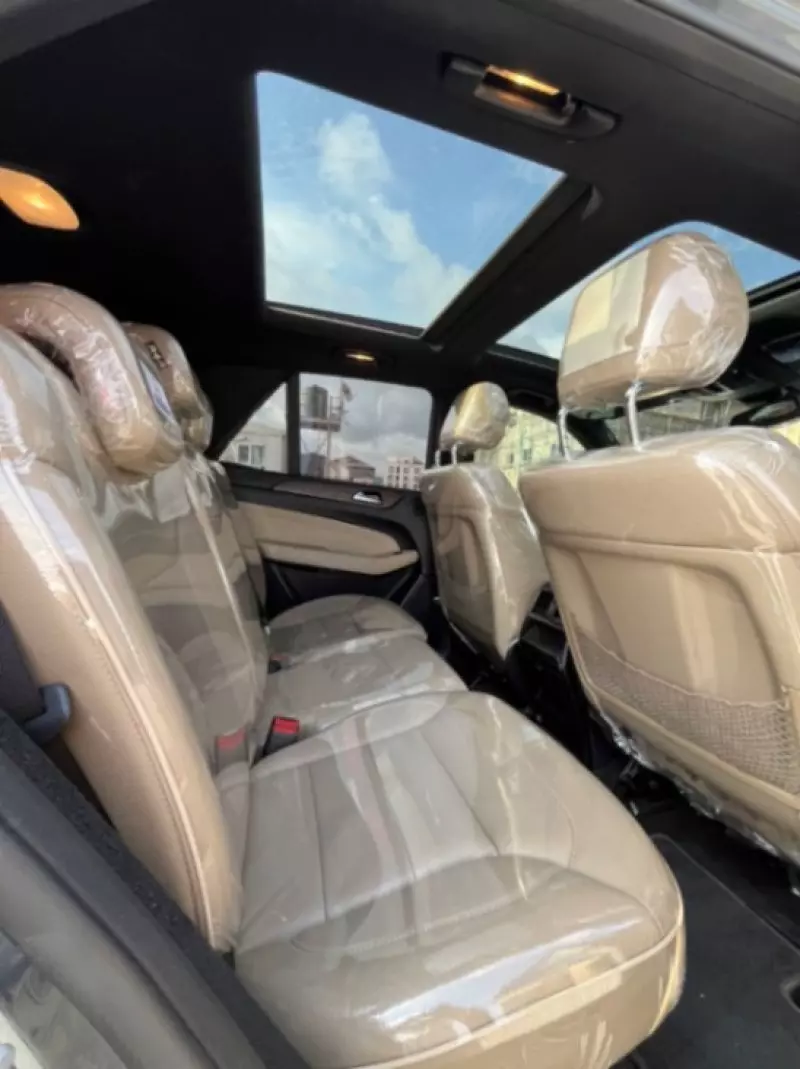 Mercedes-Benz ML 350   - 2013