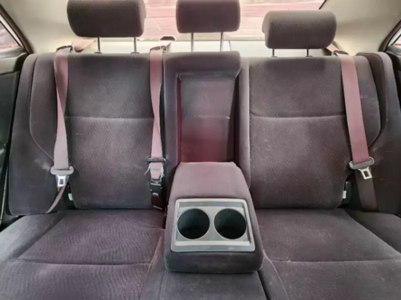 Toyota Premio    - 2011