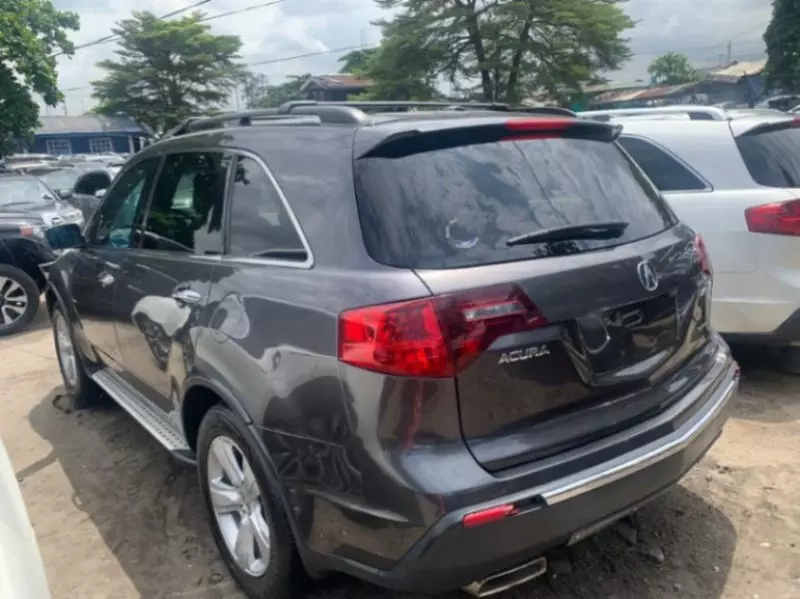 Acura MDX   - 2010