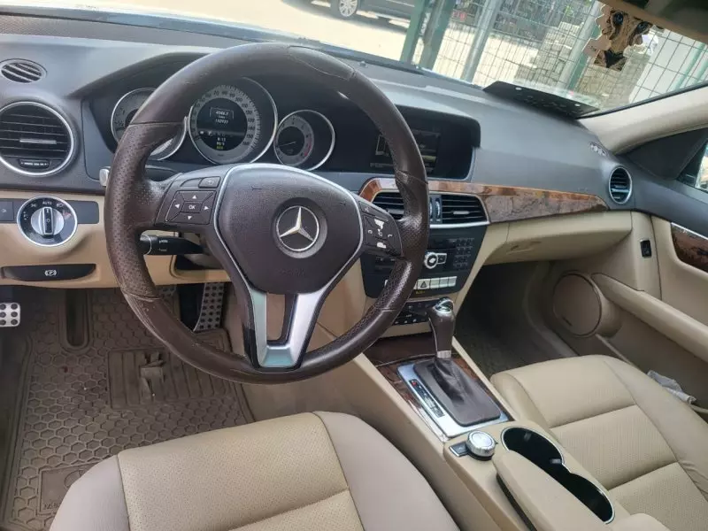 Mercedes-Benz C 300   - 2013