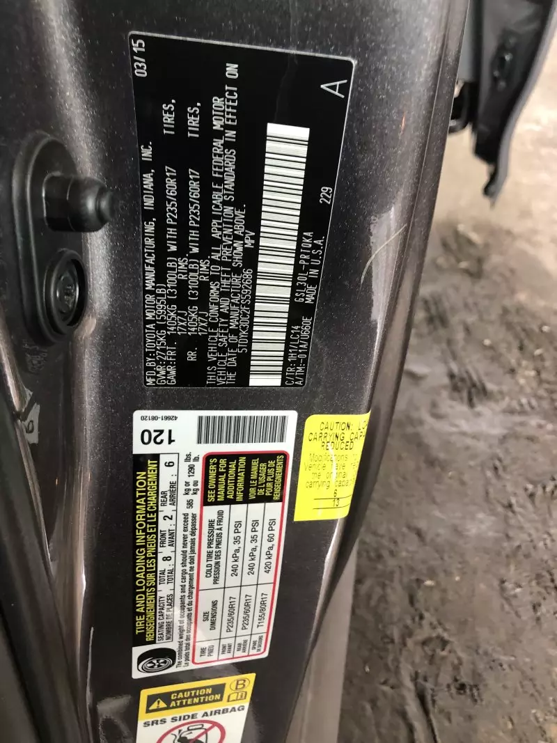 Toyota Sienna   - 2015
