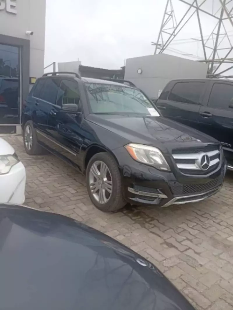Mercedes-Benz GLK 350   - 2013
