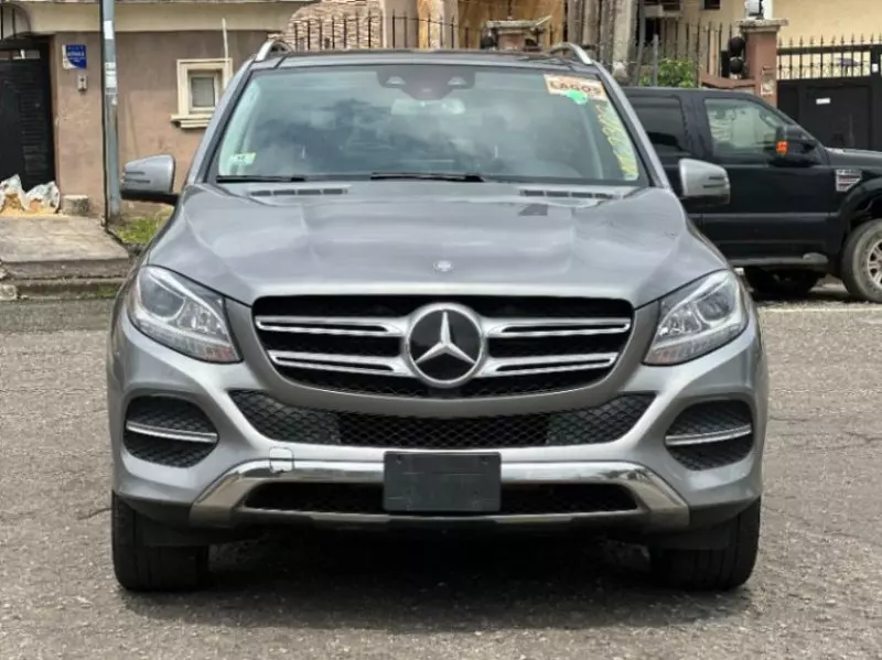 Mercedes-Benz GLE 350   - 2016