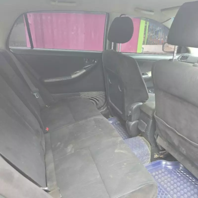 Toyota Allex    - 2005