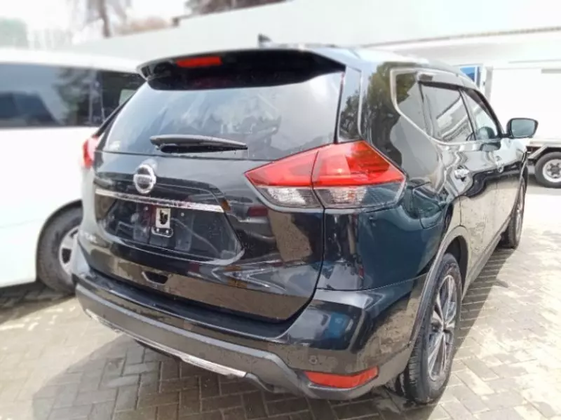 Nissan X-Trail   - 2018