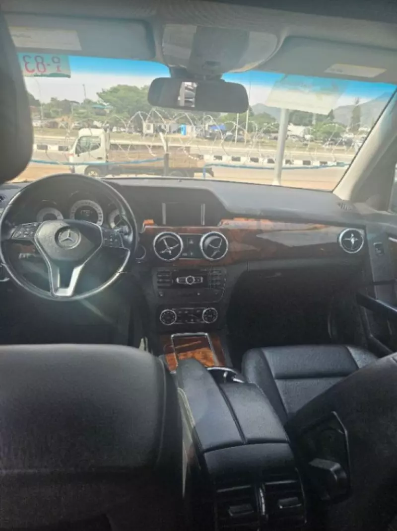Mercedes-Benz GLK 350   - 2014