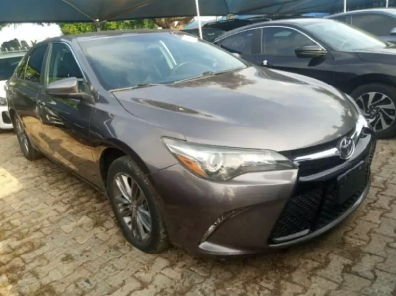 Toyota Camry   - 2017