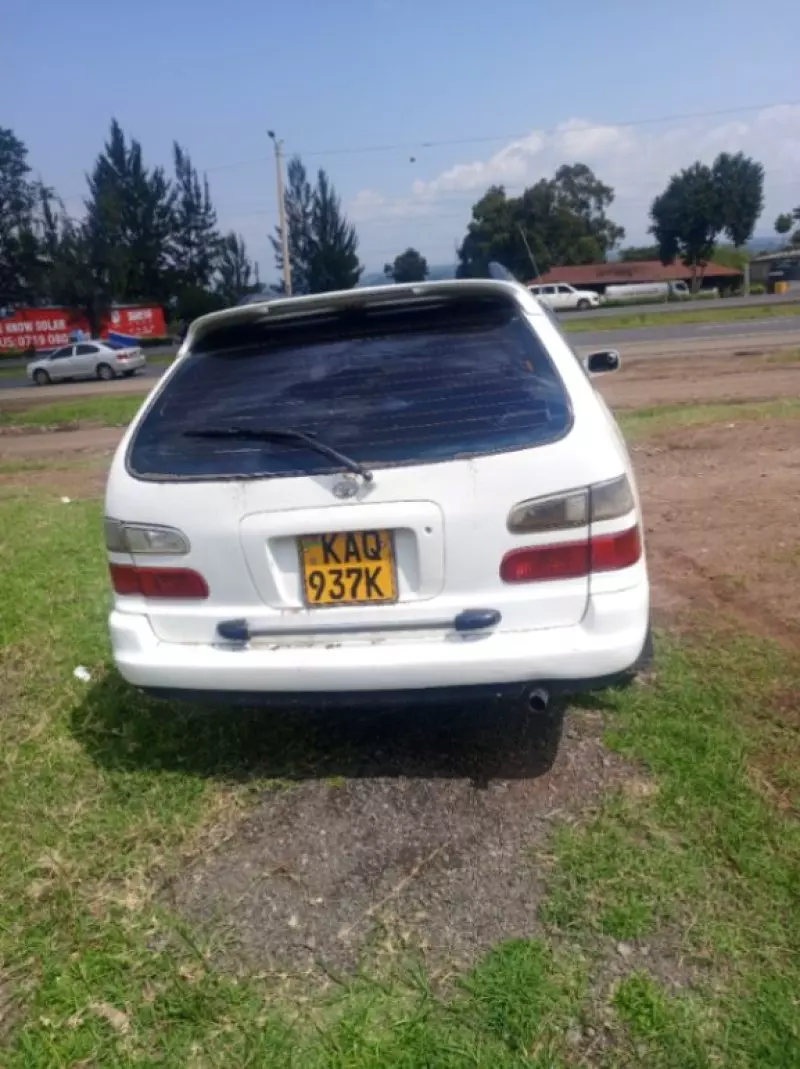 Toyota corolla   - 1997