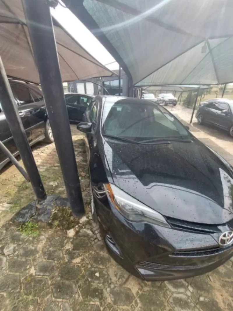 Toyota Corolla   - 2017