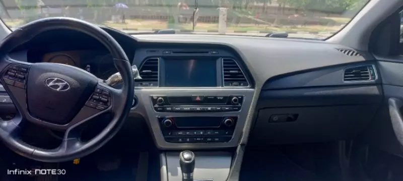 Hyundai Sonata   - 2015