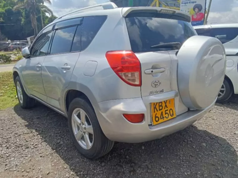 Toyota Rav4   - 2006