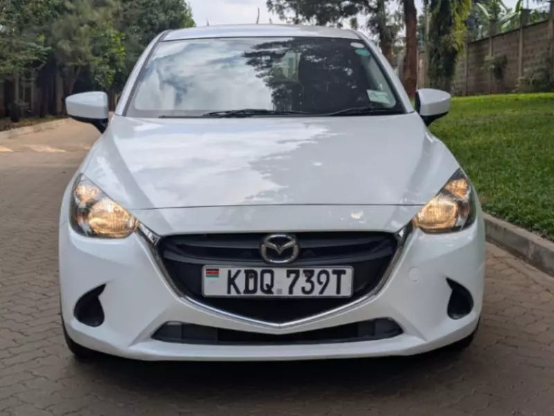 Mazda Demio   - 2016