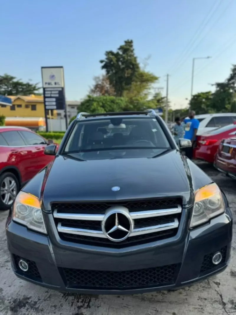 Mercedes-Benz GLK-Class - 2010