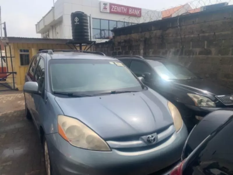 Toyota Sienna