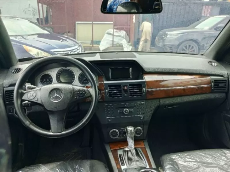 Mercedes-Benz GLK 350   - 2011