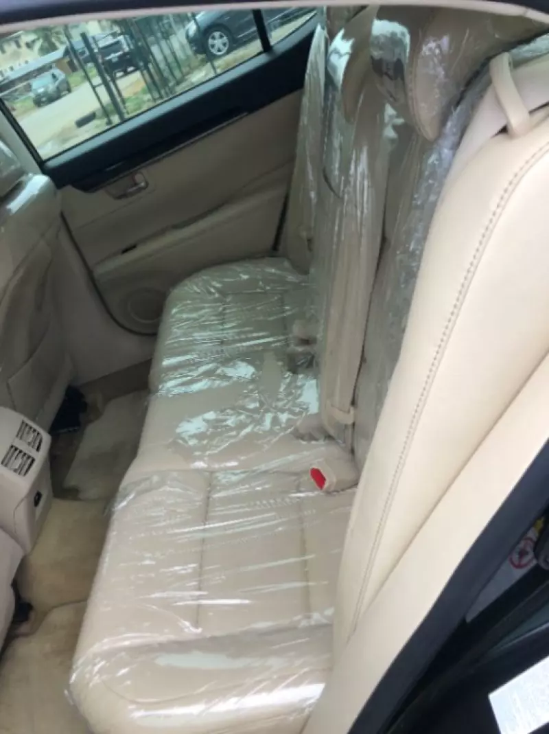 Lexus ES 350   - 2013
