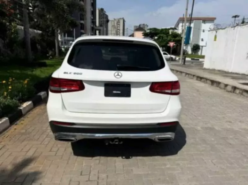 Mercedes-Benz GLC 300