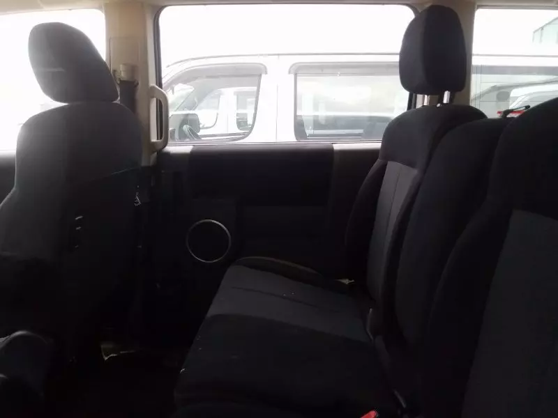 Mitsubishi Delica    - 2011