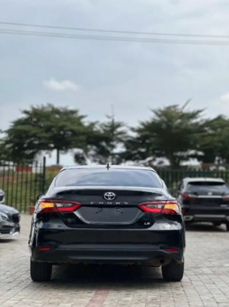 Toyota Camry   - 2023