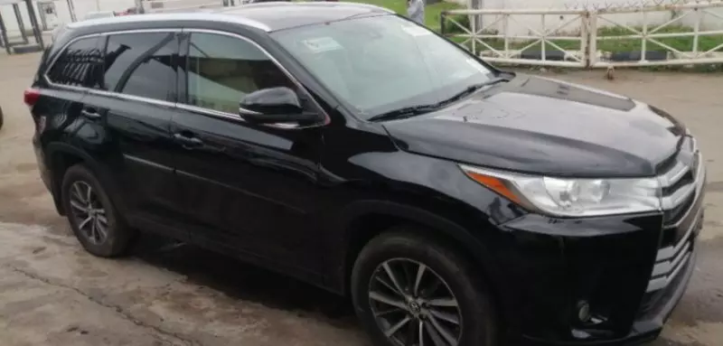 Toyota Highlander   - 2018