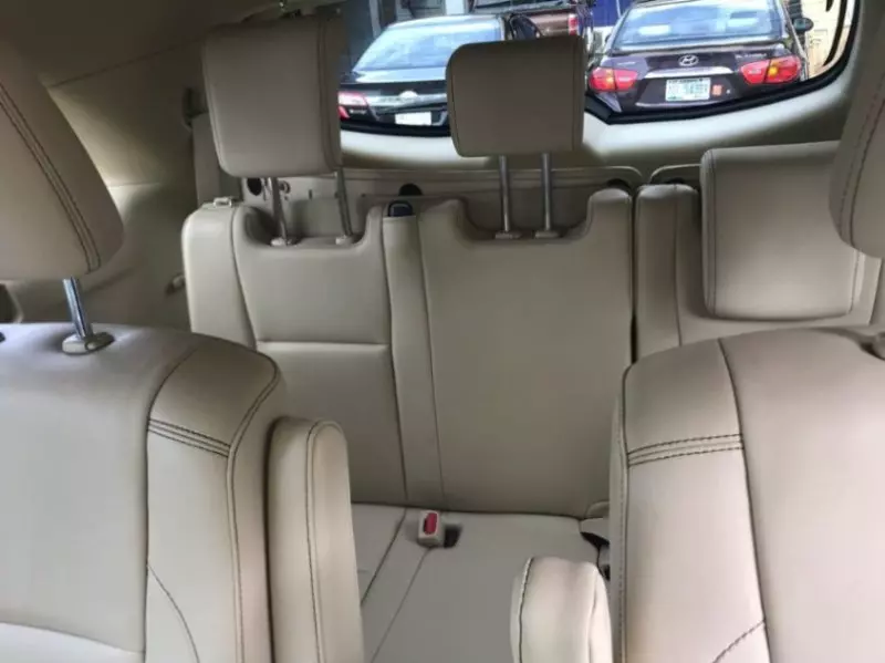 Toyota Highlander   - 2015