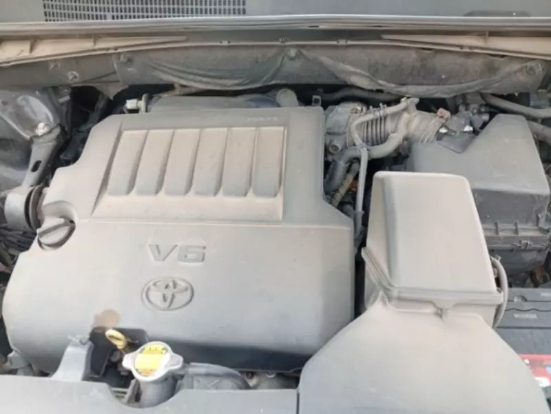 Toyota Highlander   - 2015