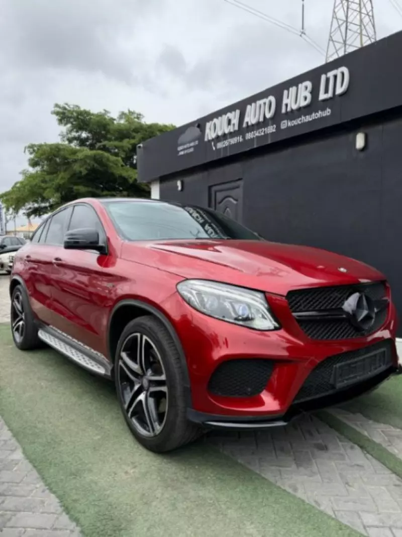 Mercedes-Benz GLE 43 AMG   - 2016