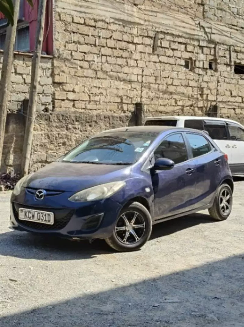 Mazda Demio   - 2012