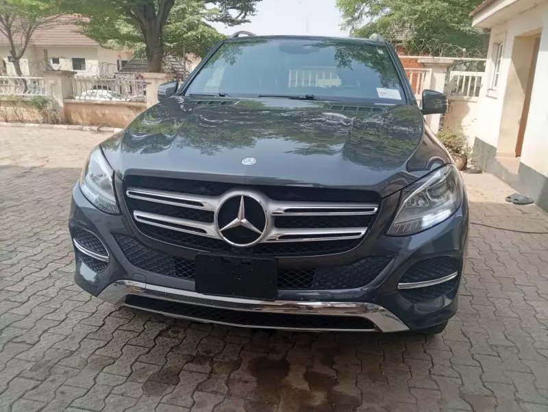 Mercedes-Benz GLE 350   - 2016