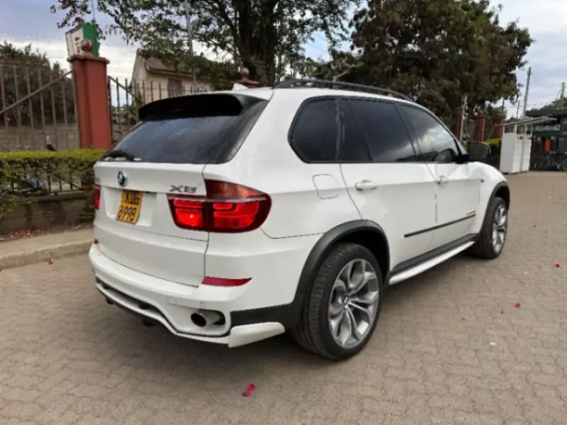 BMW X5   - 2015