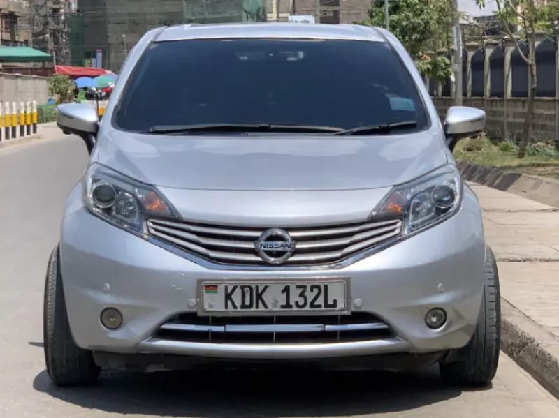 Nissan Note   - 2015