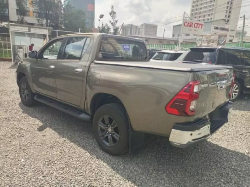 Toyota Hilux - 2022