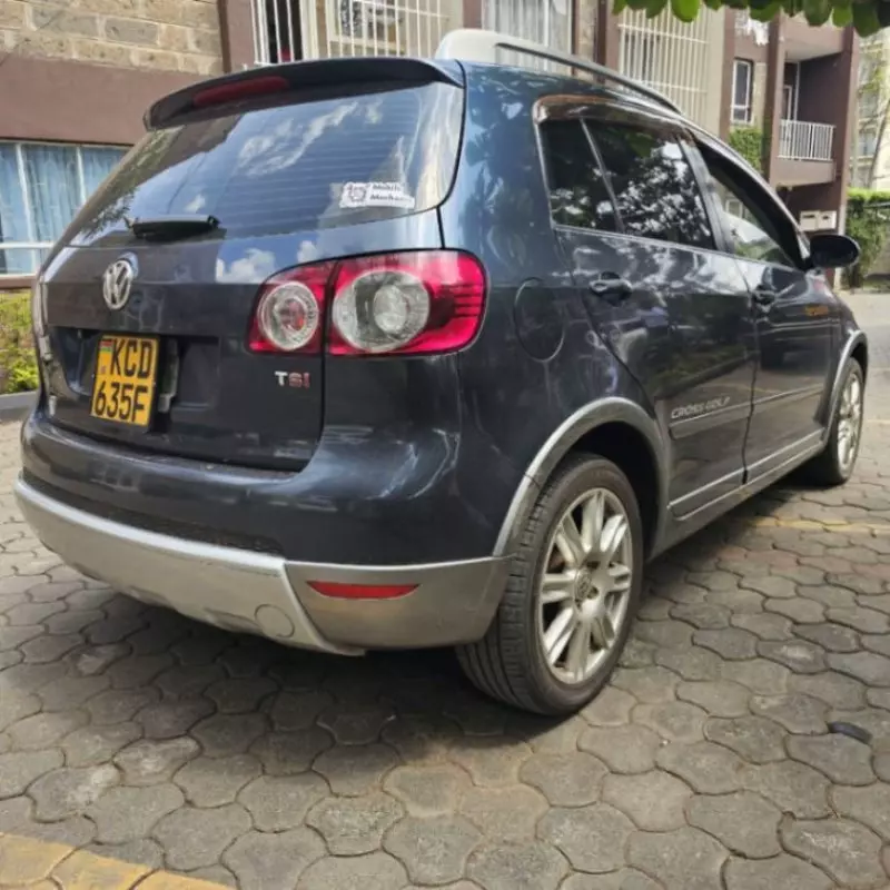 Volkswagen Golf - 2008