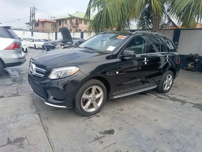 Mercedes-Benz GLE 350
