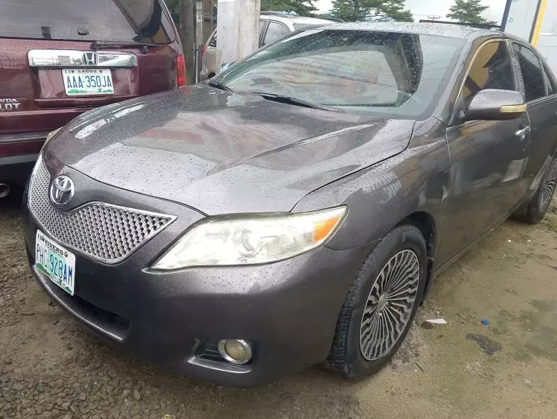 Toyota Camry   - 2007