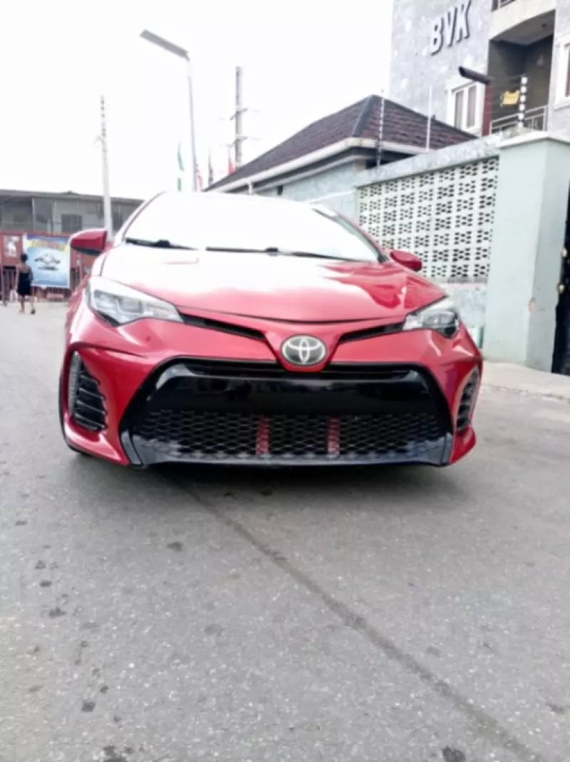 Toyota corolla   - 2014