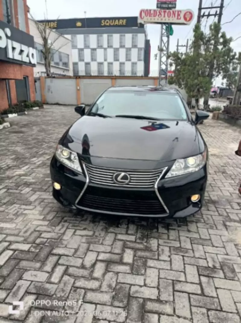 Lexus ES 350   - 2013
