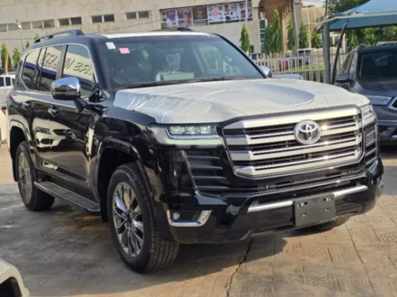 Toyota Land Cruiser - 2025