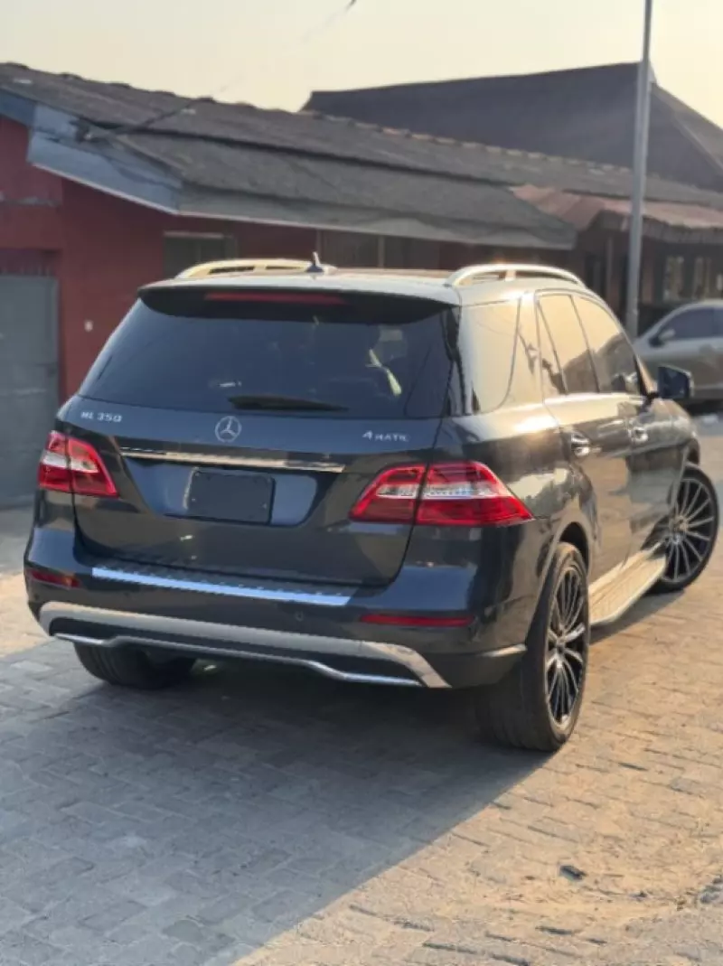 Mercedes-Benz ML 350   - 2013
