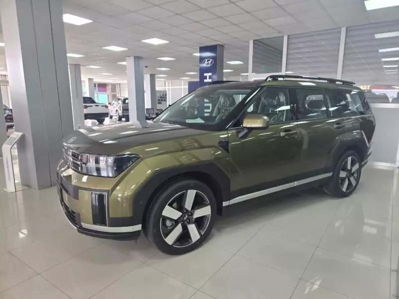 Hyundai Santa FE   - 2025