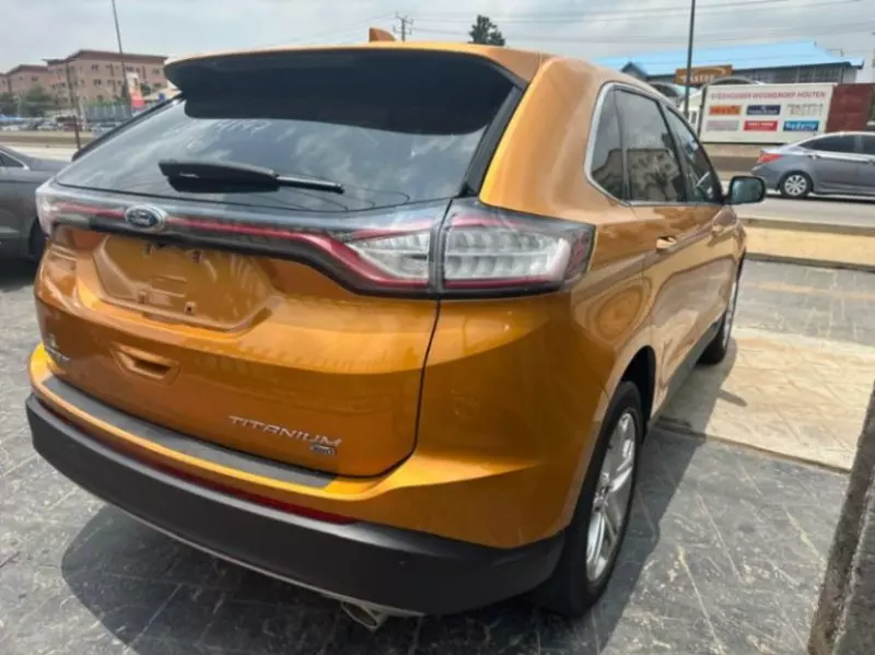 Ford Edge - 2016