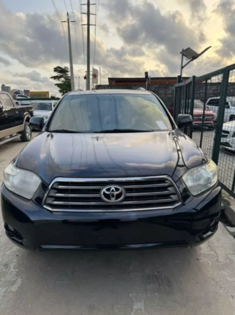 Toyota Highlander   - 2008